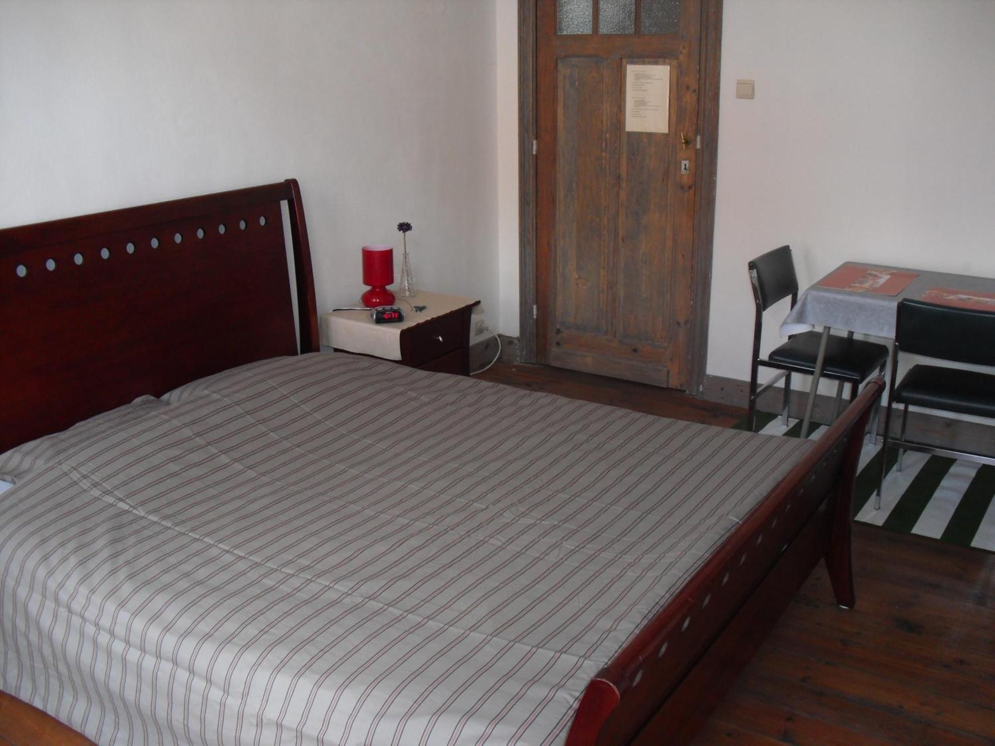 Guesthouse Oude Houtmarkt 예페르 외부 사진